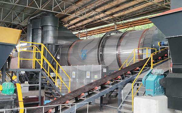 市政污泥干燥機(jī)運行現(xiàn)場